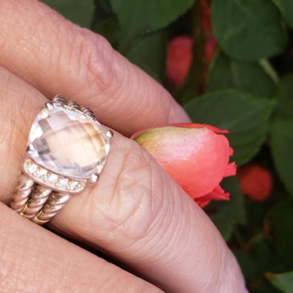 David Yurman Jewelry - David Yurman petite Wheaton white topaz David Yurman Jewelry - David Yurman petite Wheaton white topaz